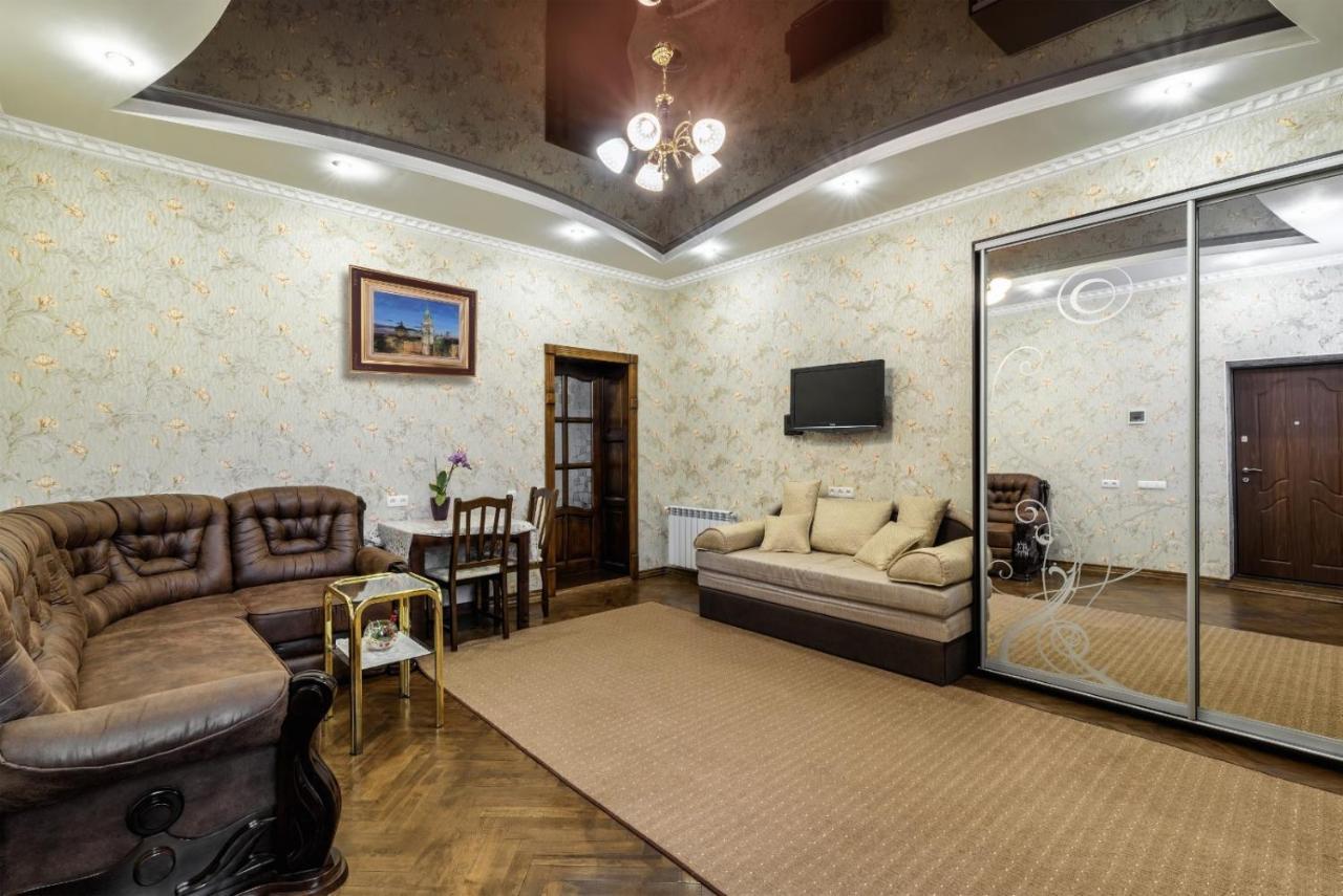Apartamenty Polytehnichna Str. Lviv Exteriör bild